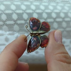 VINTAGE ENAMEL BUTTERFLY BROOCH